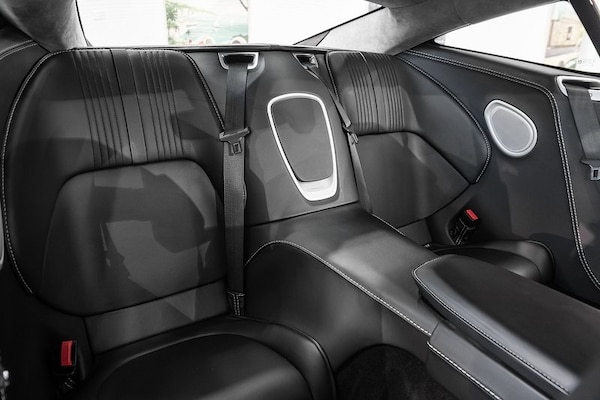 Used Aston Martin DB11 2017 for sale - 76133013: Photo 5
