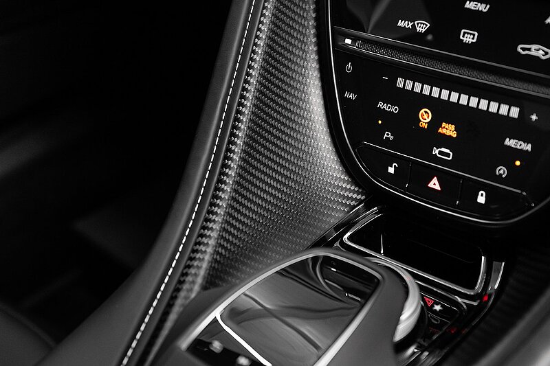 Used Aston Martin DBS 2023 for sale - 76341088: Photo 22