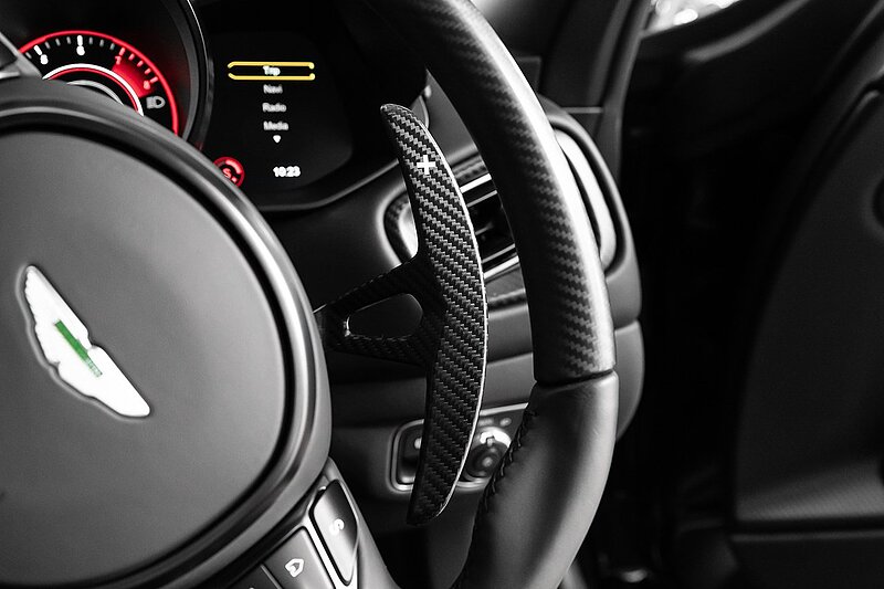 Used Aston Martin DBS 2023 for sale - 76341088: Photo 24