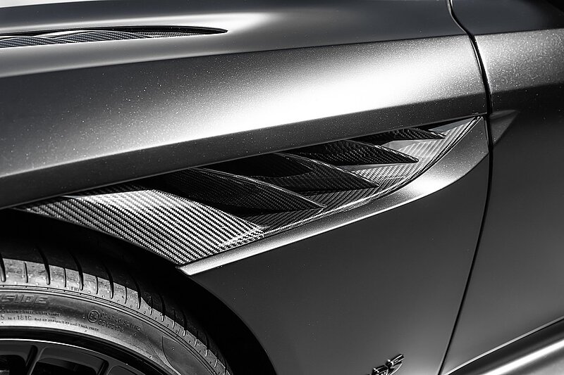 Used Aston Martin DBS 2023 for sale - 76341088: Photo 29