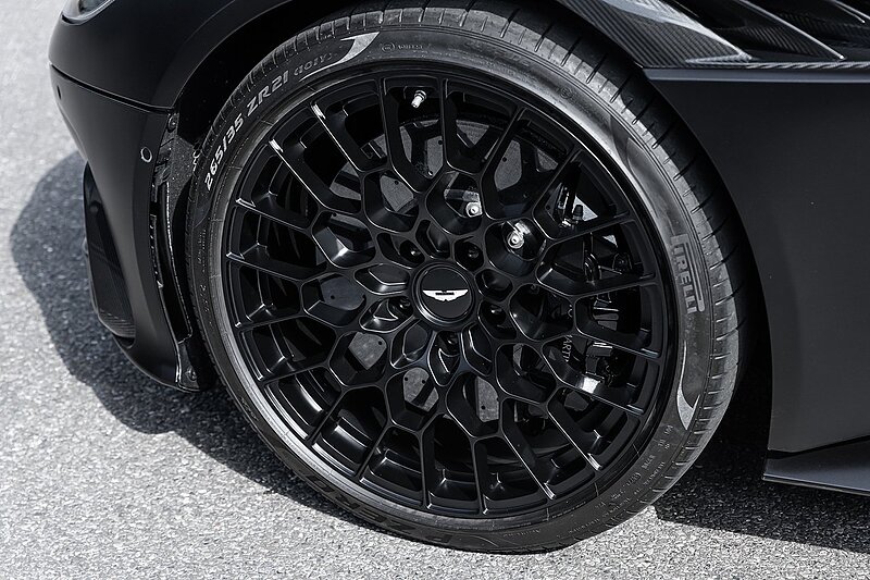 Used Aston Martin DBS 2023 for sale - 76341088: Photo 30