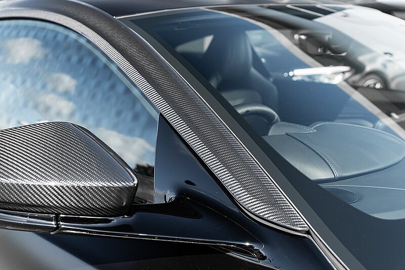 Used Aston Martin DBS 2023 for sale - 76341088: Photo 32