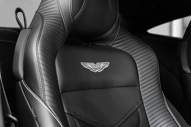 Used Aston Martin DBS 2023 for sale - 76341088: Photo 38