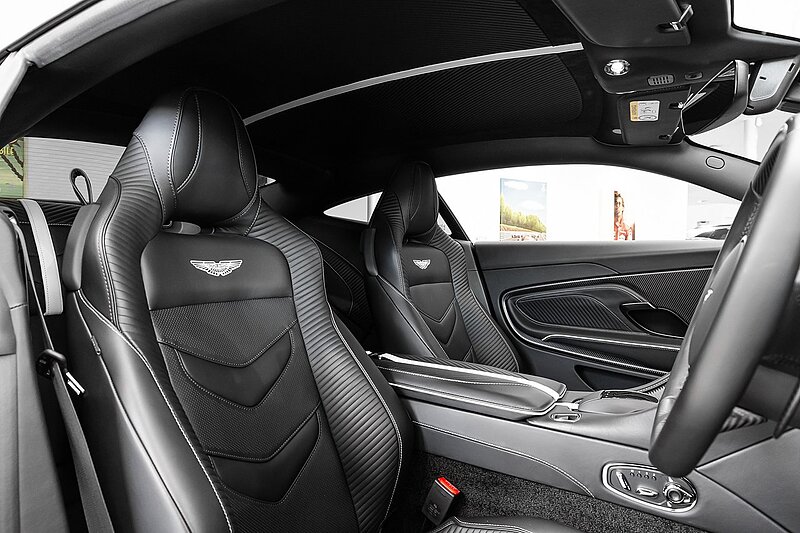 Used Aston Martin DBS 2023 for sale - 76341088: Photo 4