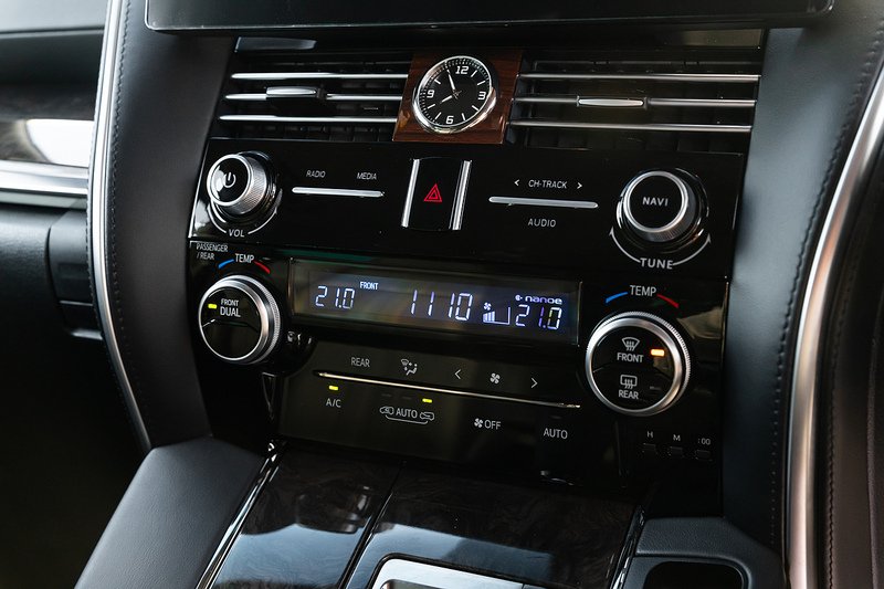 Used Toyota Alphard 2023 for sale - 76126043: Photo 10