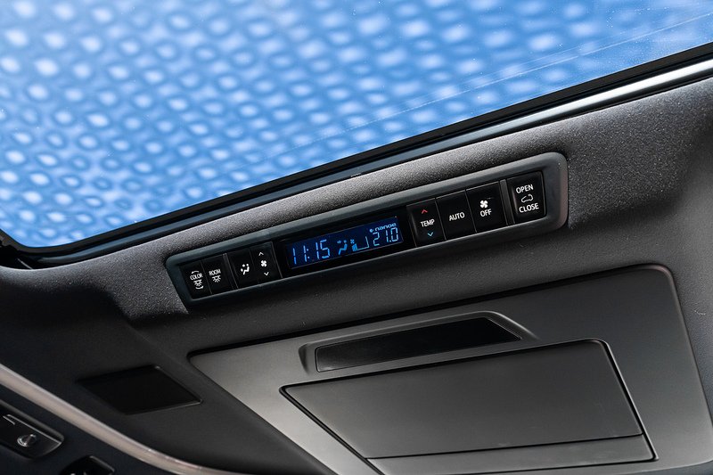 Used Toyota Alphard 2023 for sale - 76126043: Photo 26