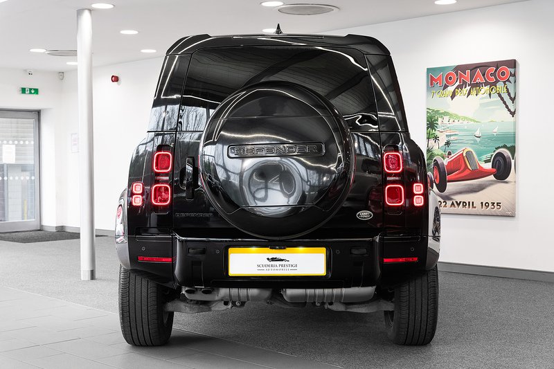 Used Land Rover Defender 2022 for sale - 77953537: Photo 6