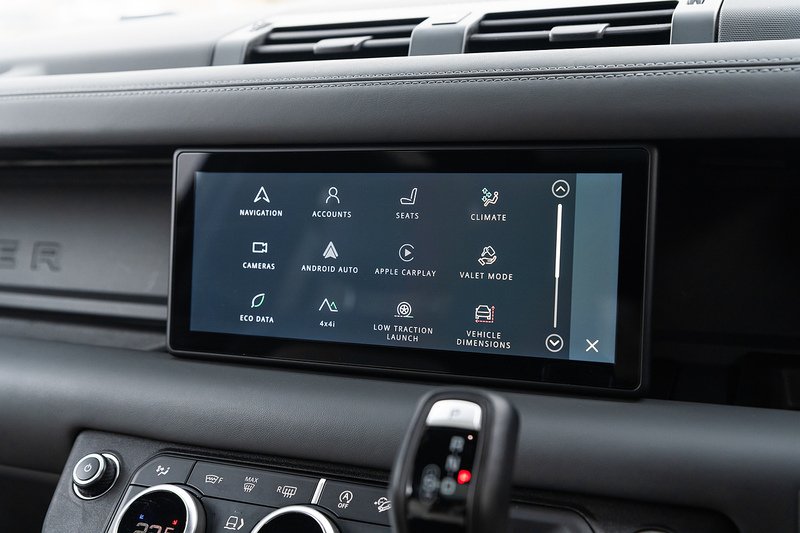 Used Land Rover Defender 2022 for sale - 77953537: Photo 8