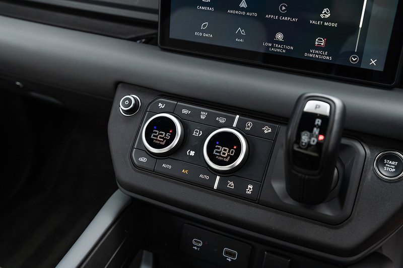 Used Land Rover Defender 2022 for sale - 77953537: Photo 9