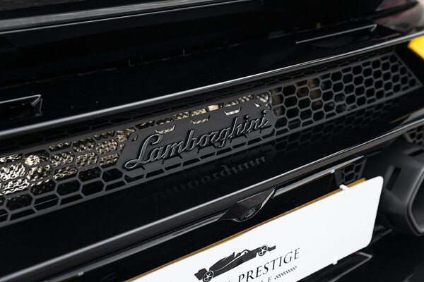 Used Lamborghini Huracan 2023 for sale - 75643102: Photo 28