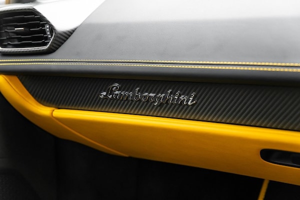 Used Lamborghini Huracan 2023 for sale - 75643102: Photo 9