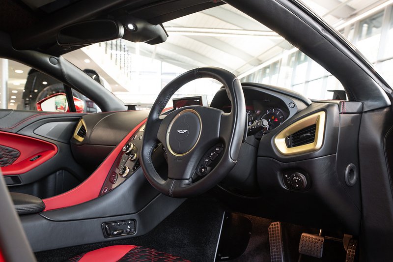 Used Aston Martin Vanquish 2019 for sale - 76705639: Photo 3