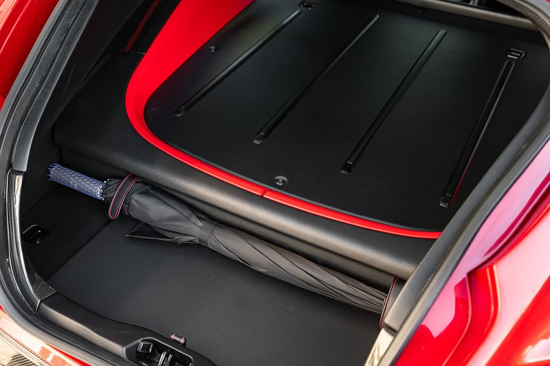 Used Aston Martin Vanquish 2019 for sale - 76705639: Photo 34