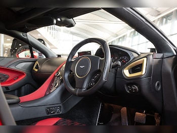 Used Aston Martin Vanquish 2019 for sale - 76705639: Photo