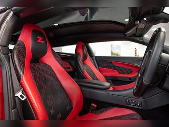 Used Aston Martin Vanquish 2019 for sale - 76705639: Photo