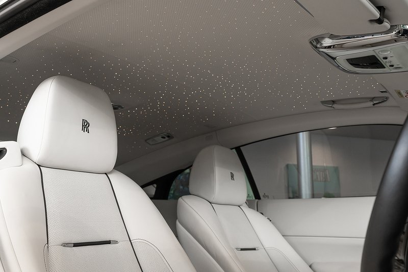 Used Rolls-Royce Wraith 2017 for sale - 78016652: Photo 11