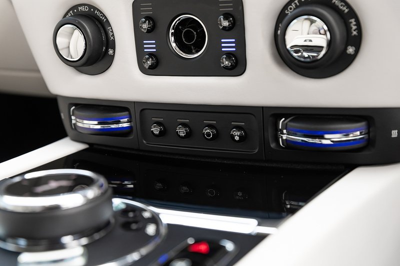 Used Rolls-Royce Wraith 2017 for sale - 78016652: Photo 19