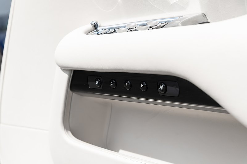 Used Rolls-Royce Wraith 2017 for sale - 78016652: Photo 8