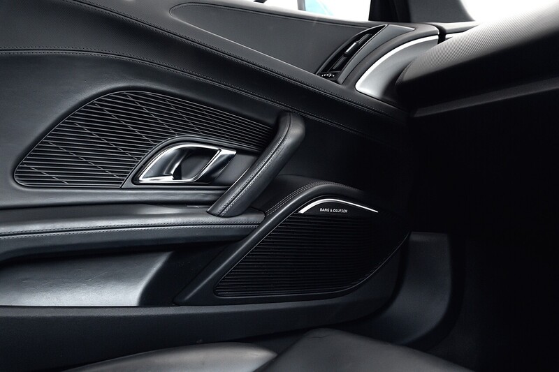 Used Audi R8 2016 for sale - 76768845: Photo 11