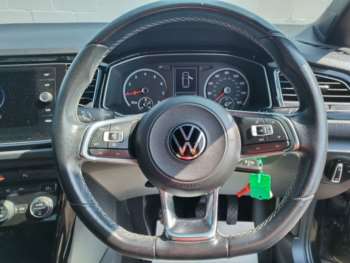 Used Volkswagen T-Roc 2021 for sale - 74890826: Photo