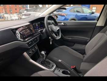 Used Volkswagen Polo 2024 for sale - 72475385: Photo