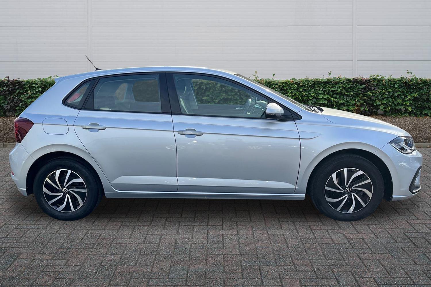 Used Volkswagen Polo 2023 for sale - 77725159: Photo 5