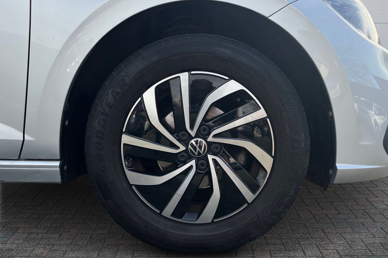 Used Volkswagen Polo 2023 for sale - 77725159: Photo 6