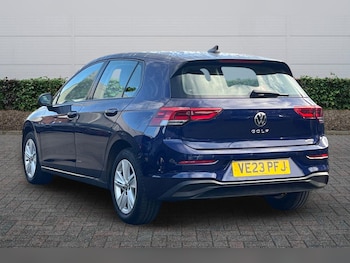 Used Volkswagen Golf 2023 for sale - 77785666: Photo