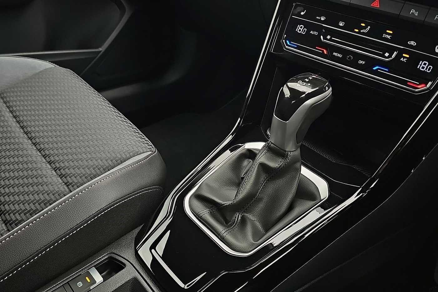 Used Volkswagen T-Roc 2025 for sale - 77177223: Photo 19