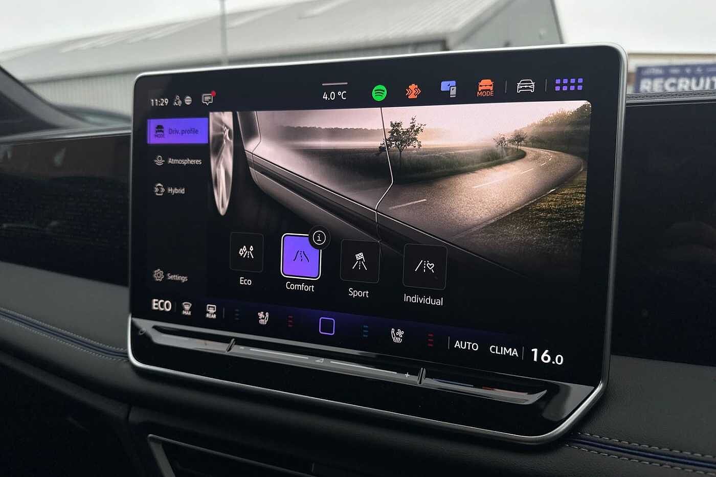 Used Volkswagen Tiguan 2025 for sale - 77124622: Photo 15