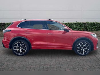 Used Volkswagen Tiguan 2024 for sale - 79822289: Photo