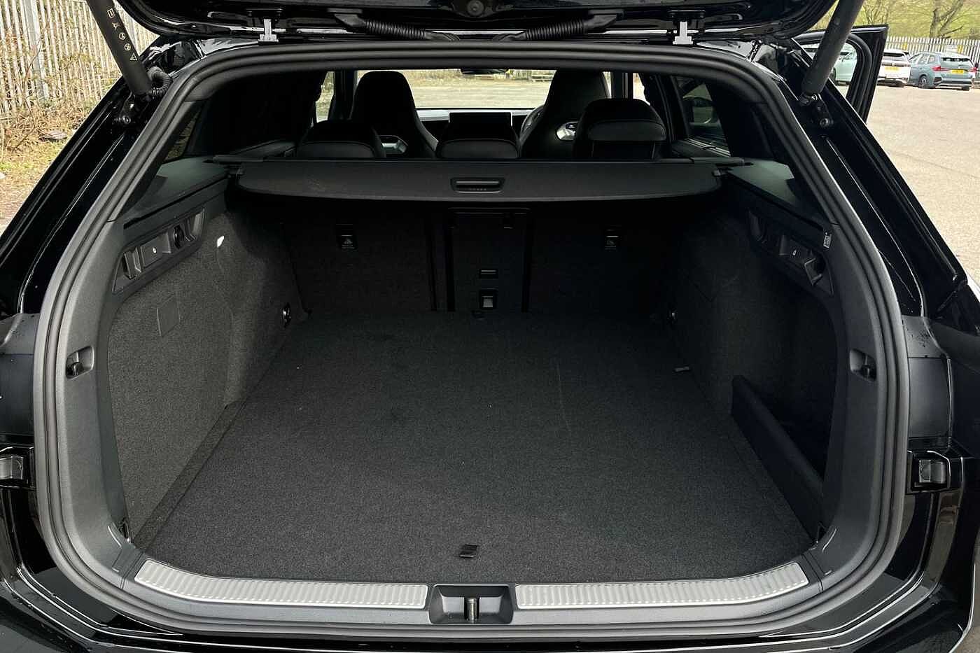 Used Volkswagen Passat 2025 for sale - 77176929: Photo 11