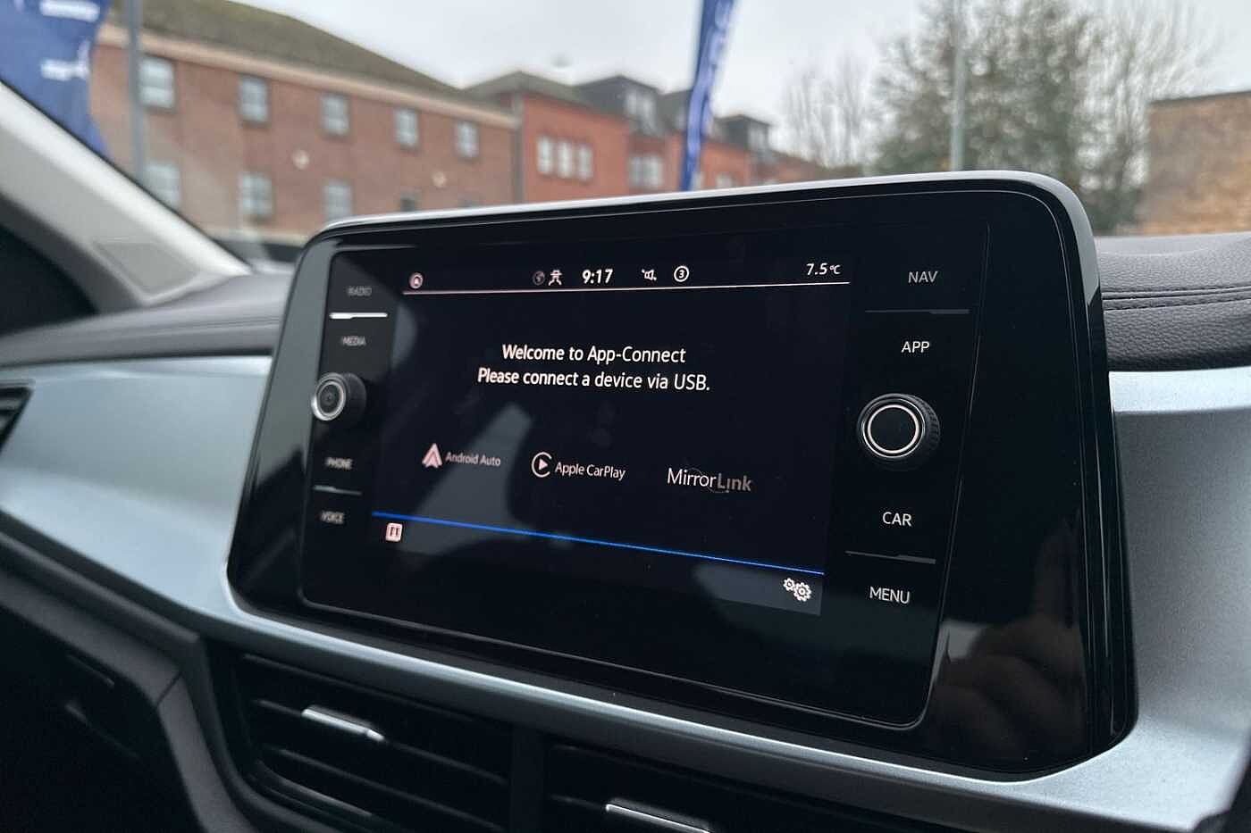 Used Volkswagen T-Roc 2023 for sale - 77176565: Photo 14