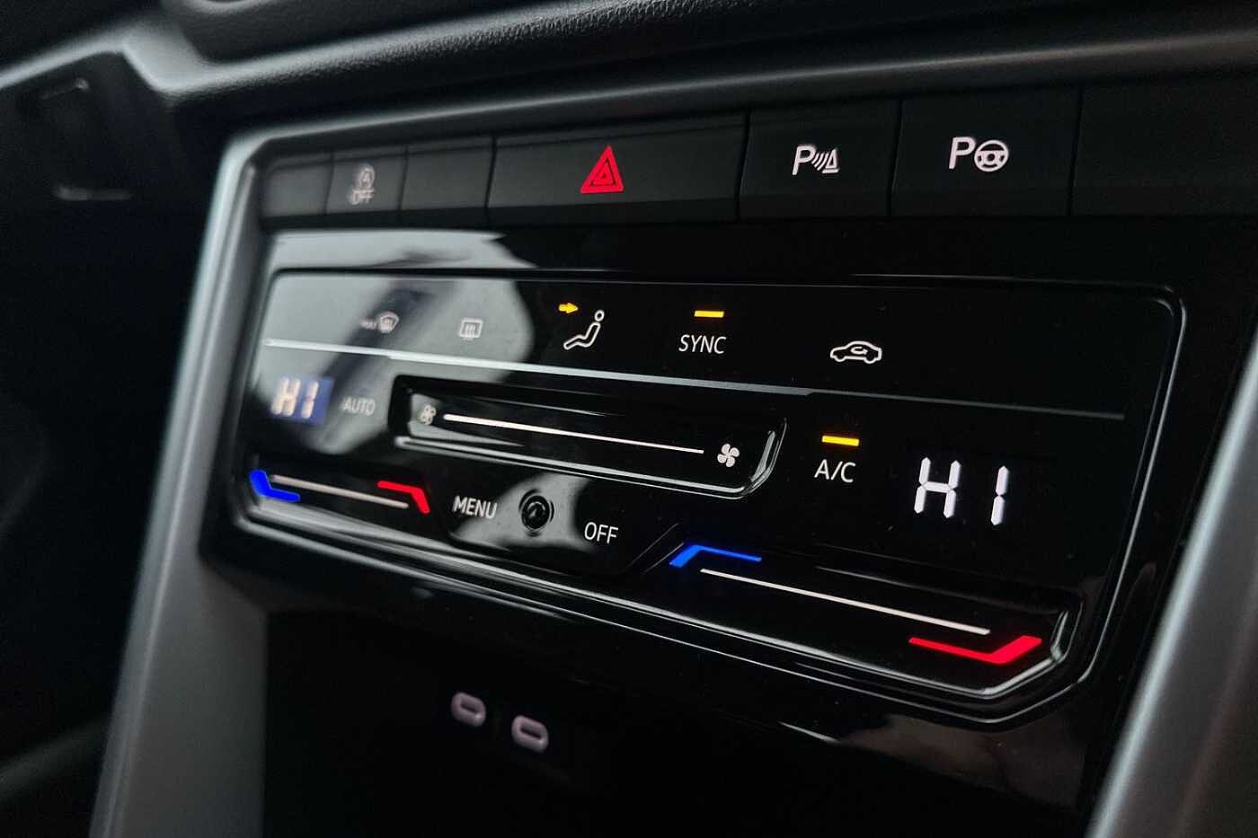 Used Volkswagen T-Roc 2023 for sale - 77176565: Photo 18