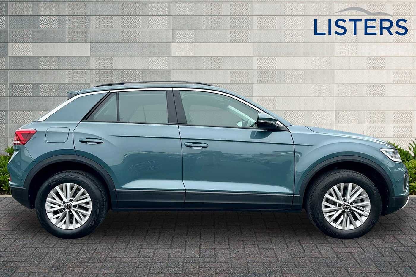 Used Volkswagen T-Roc 2023 for sale - 77176565: Photo 4