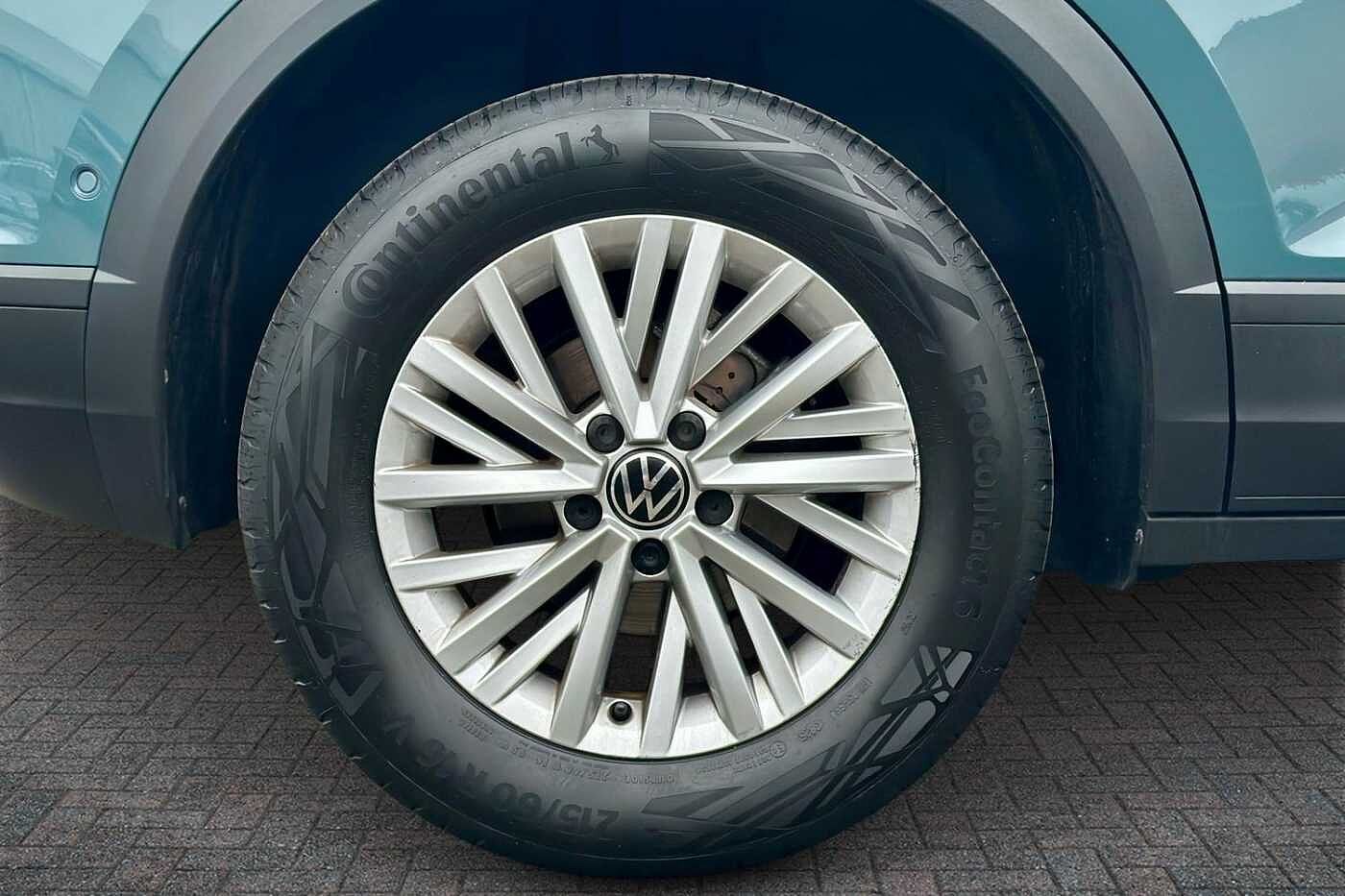 Used Volkswagen T-Roc 2023 for sale - 77176565: Photo 5