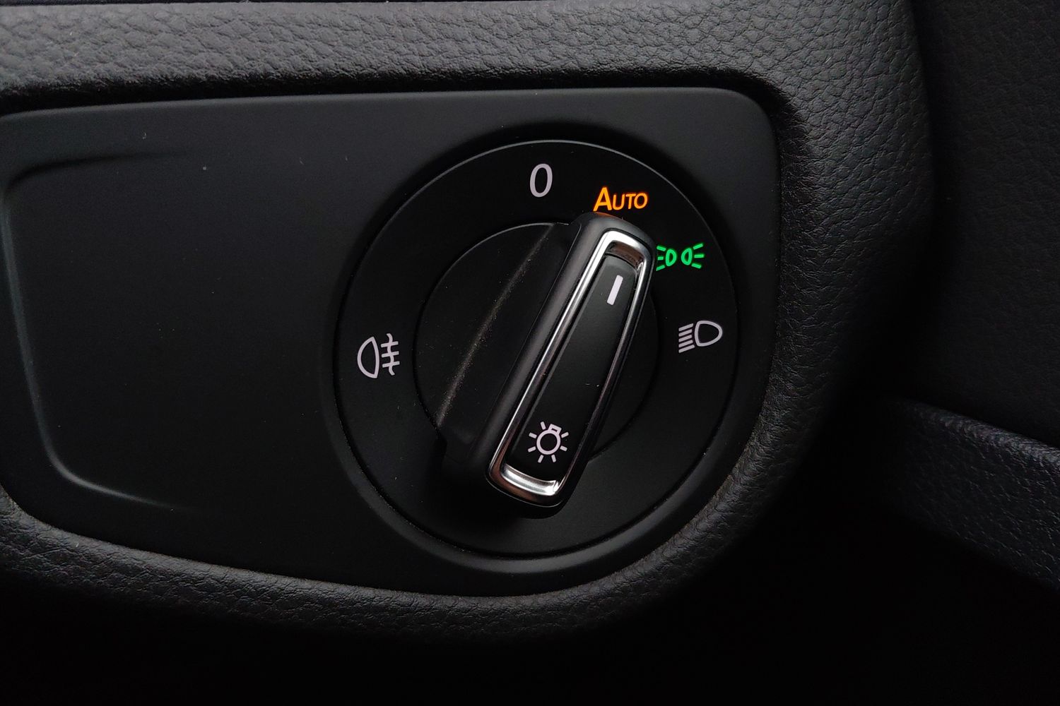 Used Volkswagen Golf 2018 for sale - 76837781: Photo 19