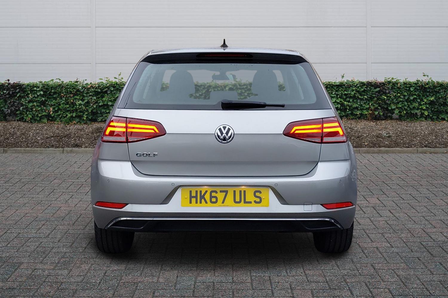 Used Volkswagen Golf 2018 for sale - 76837781: Photo 4