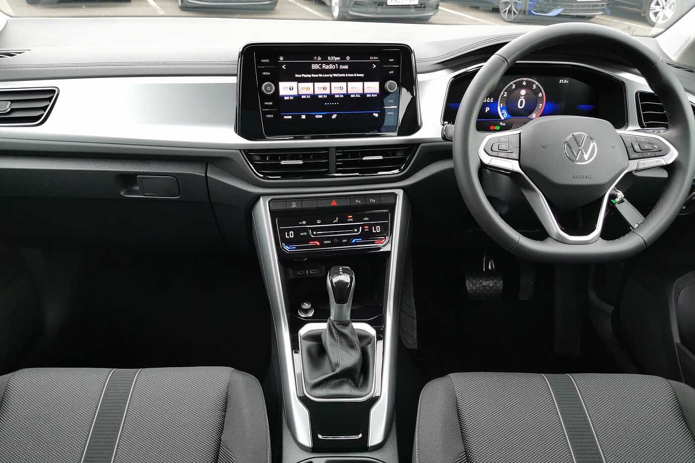 Used Volkswagen T-Roc 2025 for sale - 76110678: Photo 8