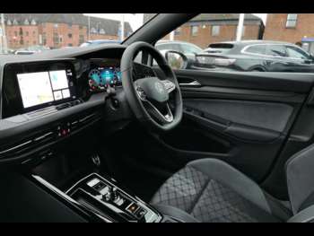 Used Volkswagen Golf 2025 for sale - 73743773: Photo