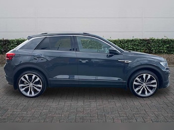 Used Volkswagen T-Roc 2019 for sale - 78302513: Photo