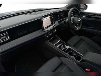 Used Volkswagen Tiguan 2025 for sale - 77177404: Photo