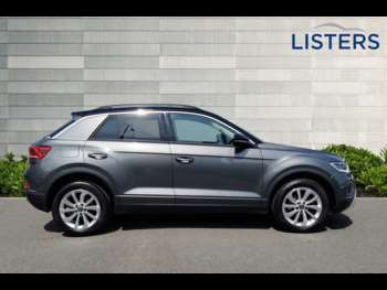 Used Volkswagen T-Roc 2023 for sale - 74759507: Photo