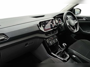 Used Volkswagen T-Cross 2021 for sale - 76228880: Photo