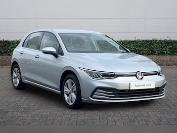 Used Volkswagen Golf 2020 for sale - 77372511: Photo