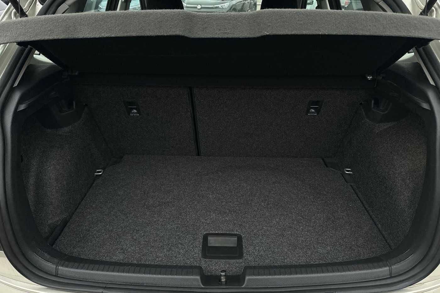 Used Volkswagen Polo 2018 for sale - 77254490: Photo 11