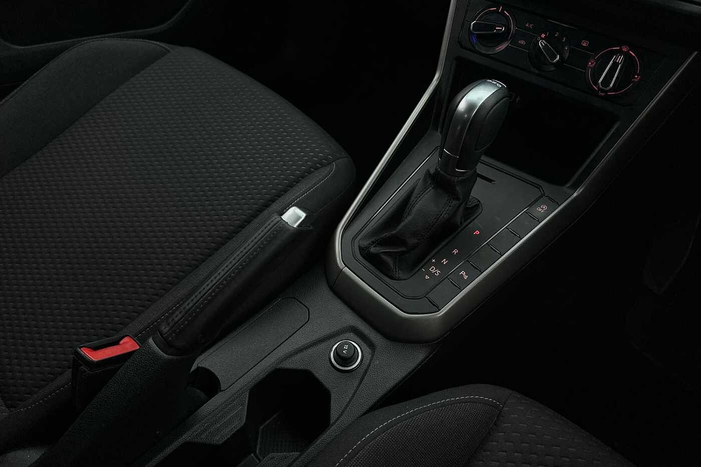 Used Volkswagen Polo 2018 for sale - 77254490: Photo 15