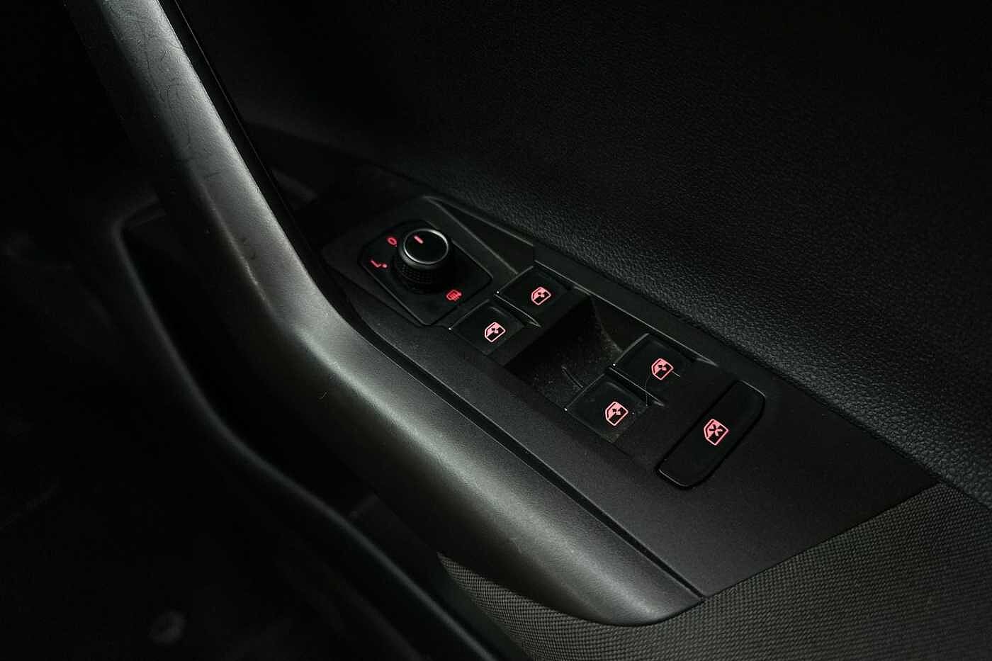 Used Volkswagen Polo 2018 for sale - 77254490: Photo 17