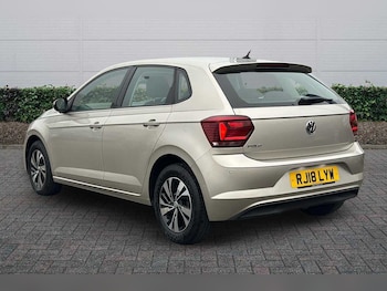 Used Volkswagen Polo 2018 for sale - 77254490: Photo