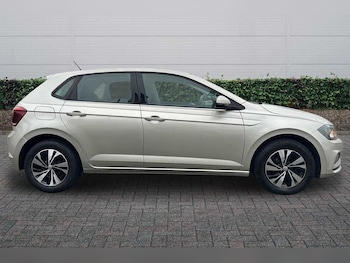 Used Volkswagen Polo 2018 for sale - 77254490: Photo